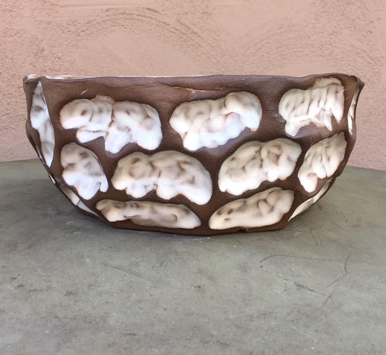 9" Pearl White Wave Planter