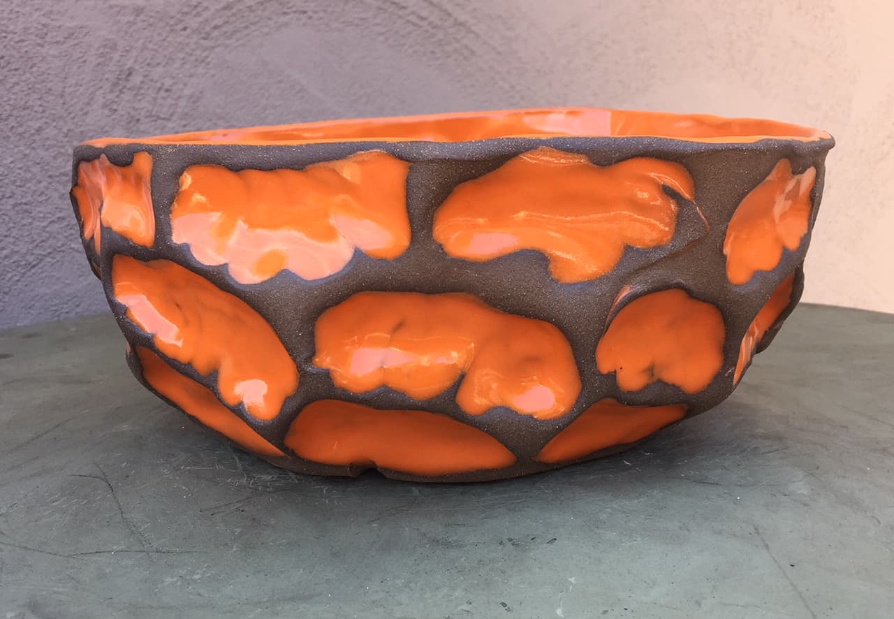 9" Clementine Wave Planter