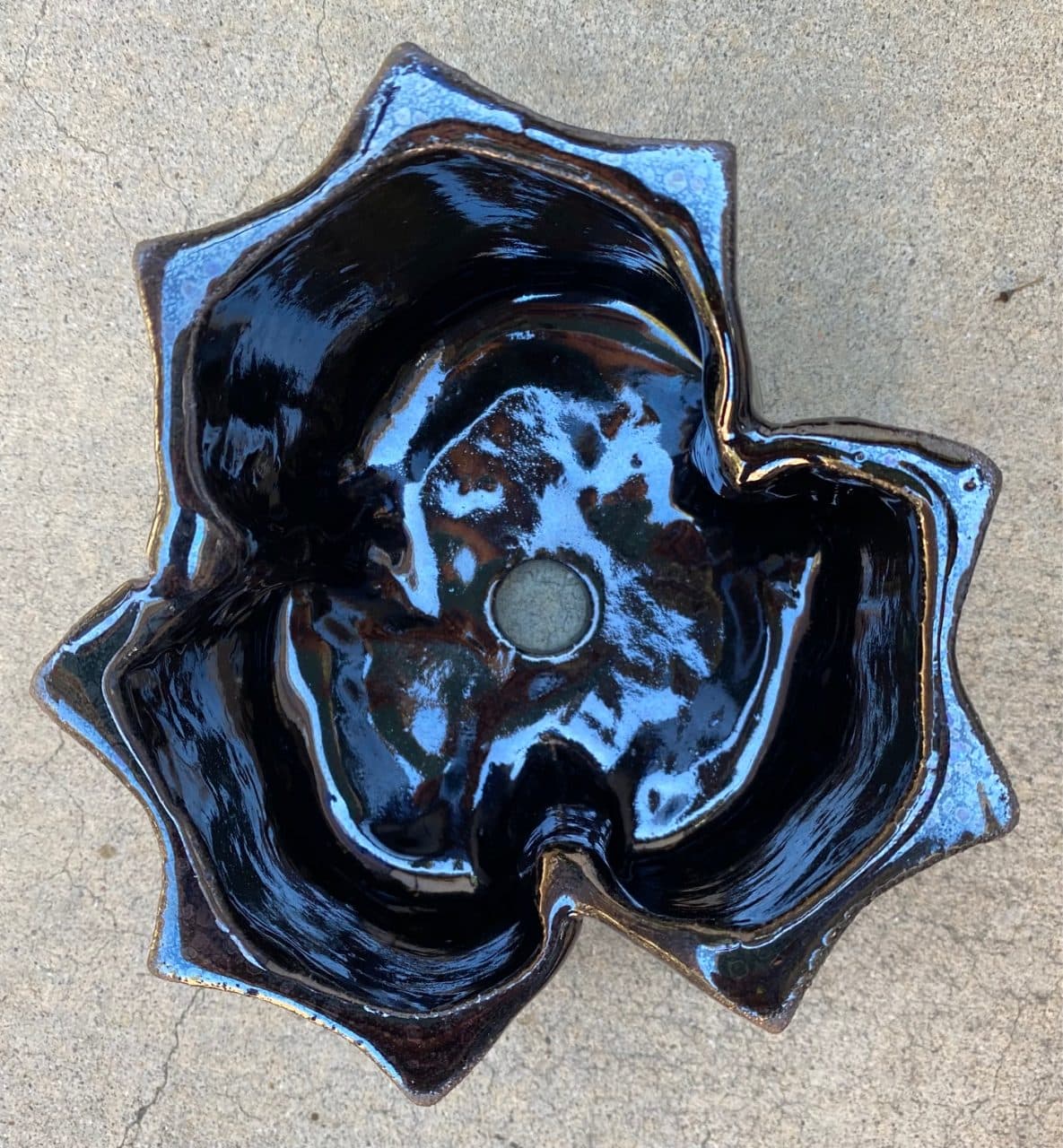 6" Metallic Black Extruded Planter - Image 2