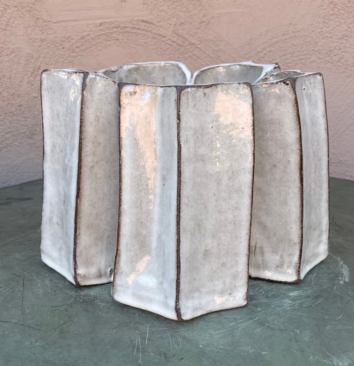 9" Pearl White Extruded Planter