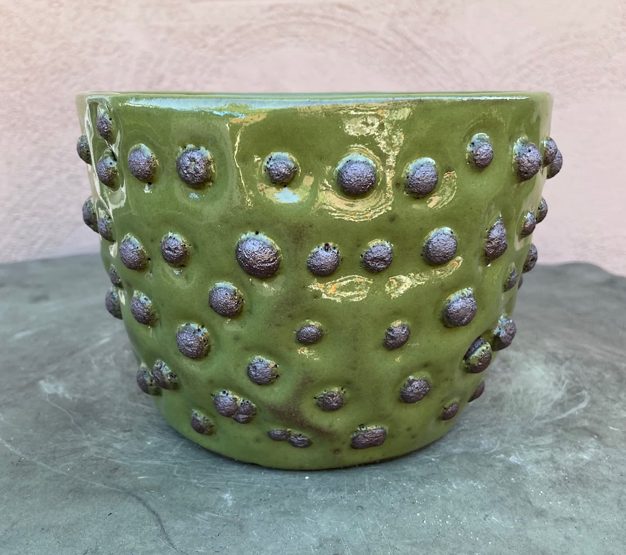 7" Avocado Moonstone Planter